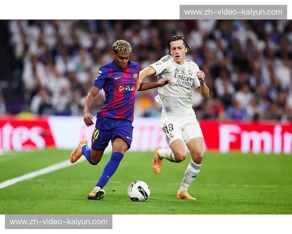 硝烟再起！皇马巴萨世纪德比海报，点燃足球激情！